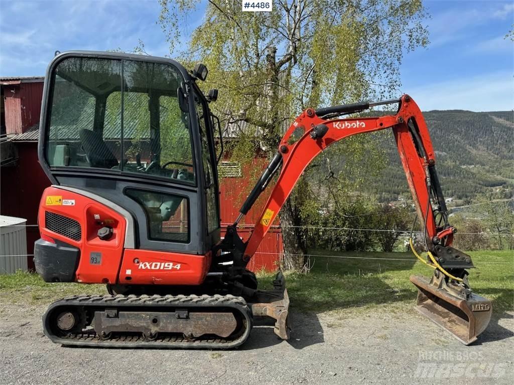 Kubota KX019 Beltegraver