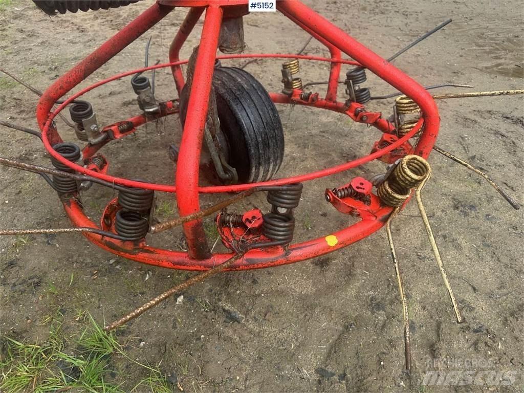 Kuhn Haybob 360 Andre gressmaskiner