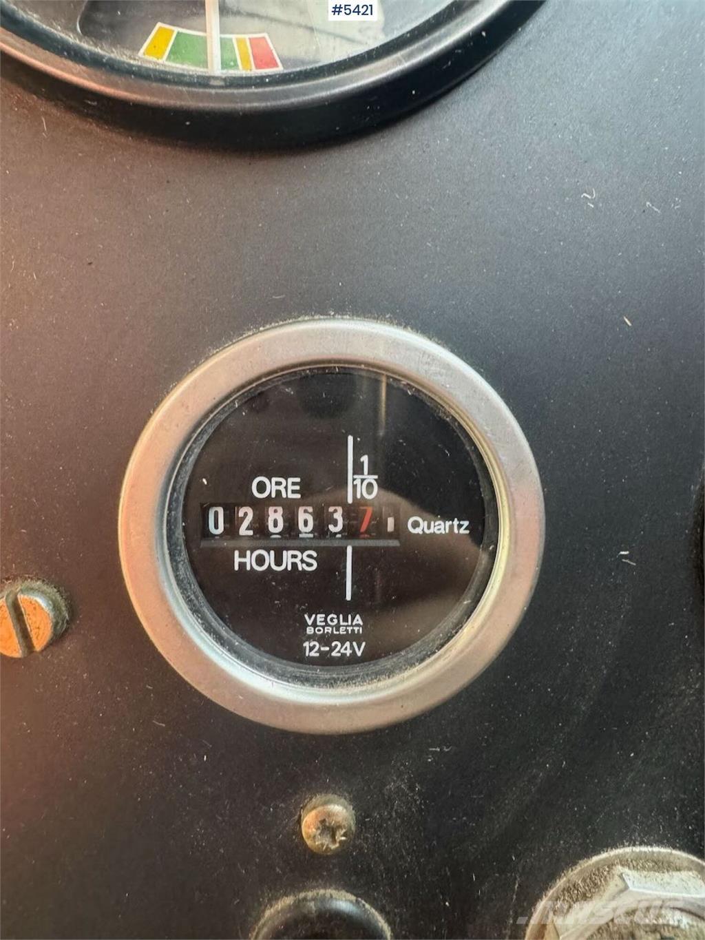 New Holland 8050 Skurtreskere