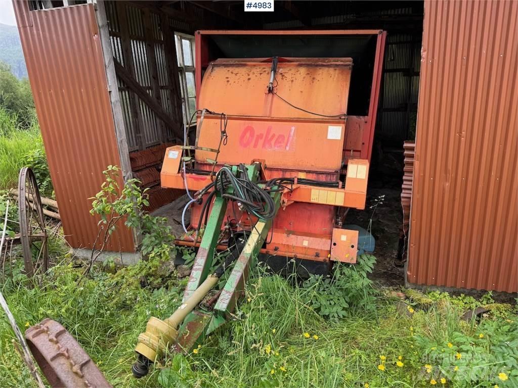 Orkel Splitt 14 Andre gressmaskiner