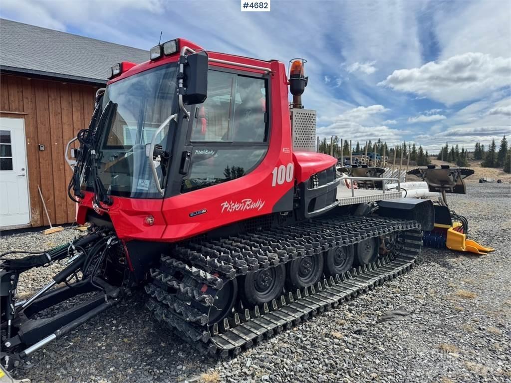  Pisten Bully 100 Snøploger- og skjær