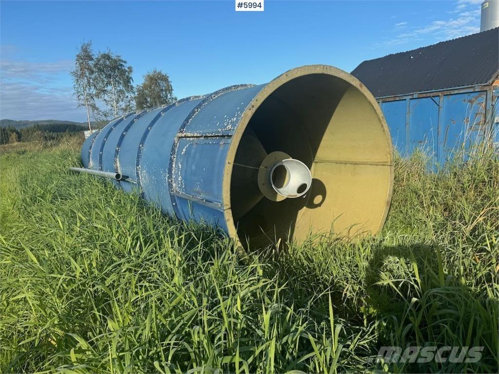  Silo Ca. 25 kubikk Annet tilbehør