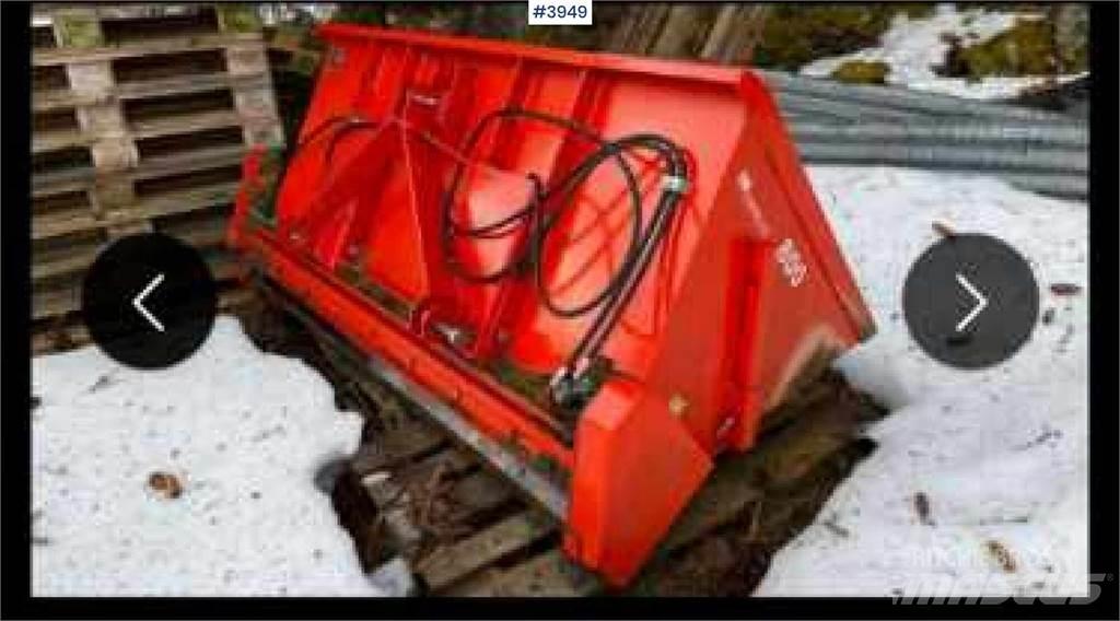Sisu 800 Annet Veiutstyr