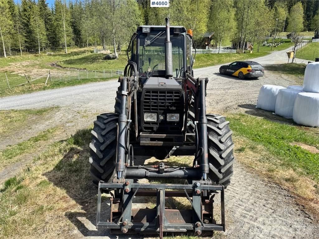 Valmet 455 Traktorer