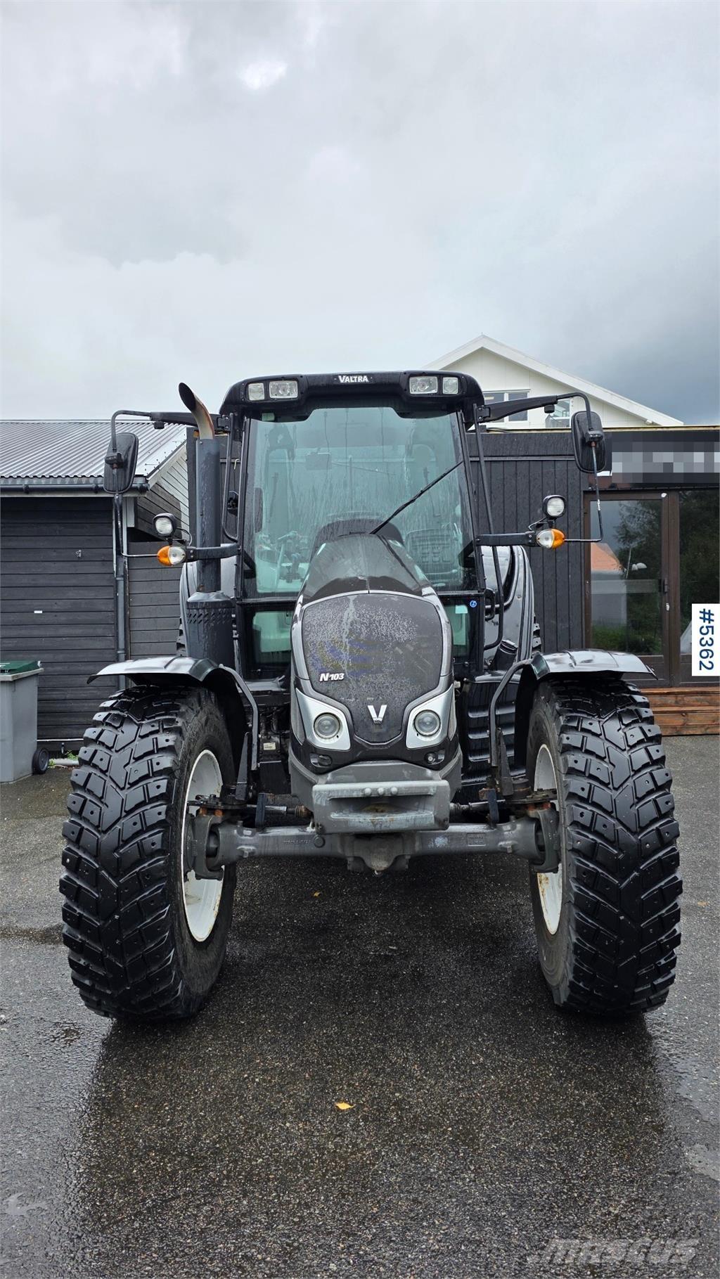 Valtra N103 Traktorer