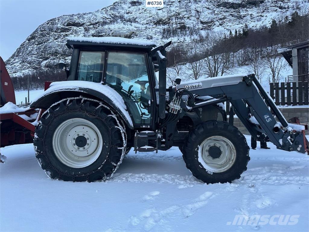 Valtra N92 Traktorer