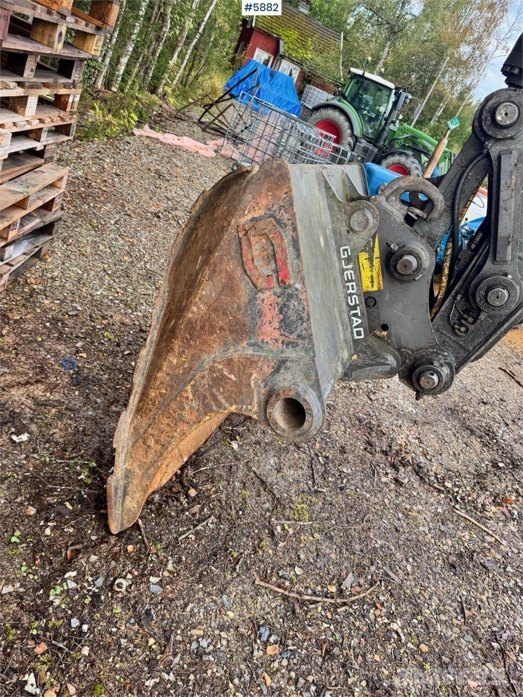 Volvo EC140DL Beltegraver