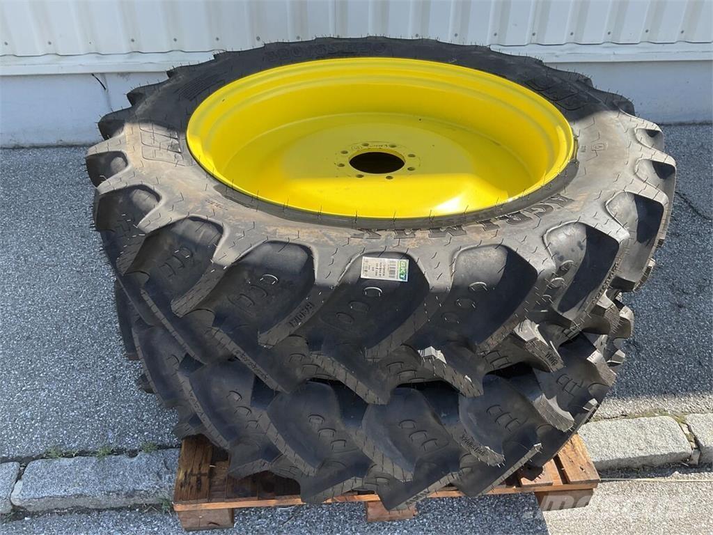 BKT 320/85R36 Dekk, hjul og felger