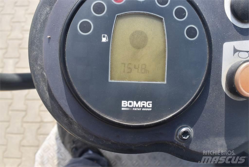 Bomag BW120AD-4 Andre Valser