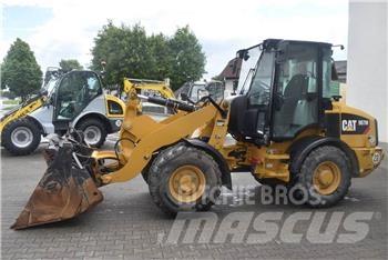 CAT 907M Hjullastere