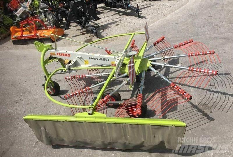 CLAAS Liner 420 Svanser