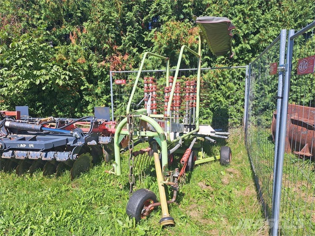 CLAAS Liner 430 Svanser
