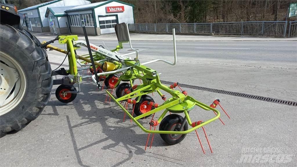 CLAAS Volto 60 Raker og høyvendere