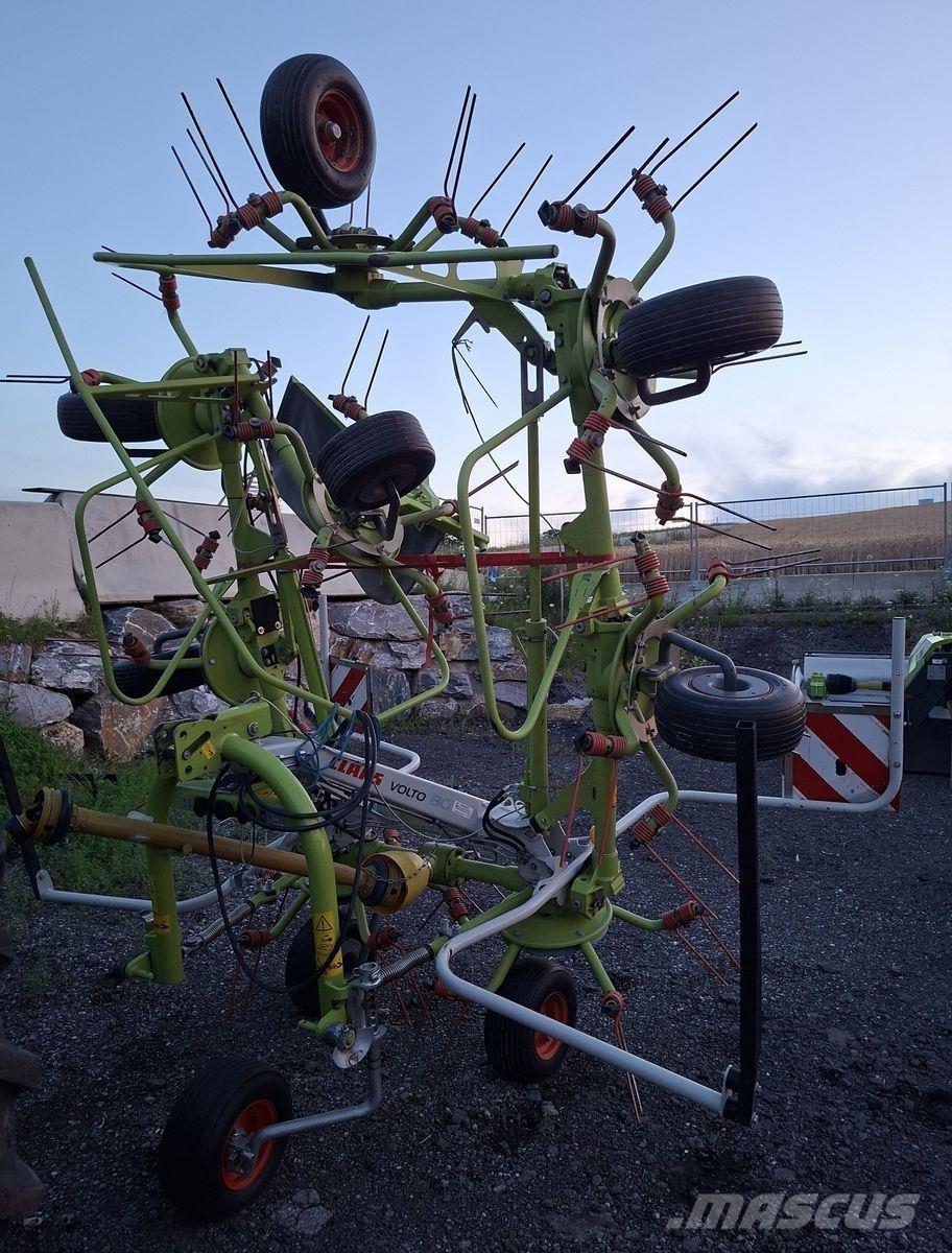 CLAAS Volto 80 Raker og høyvendere