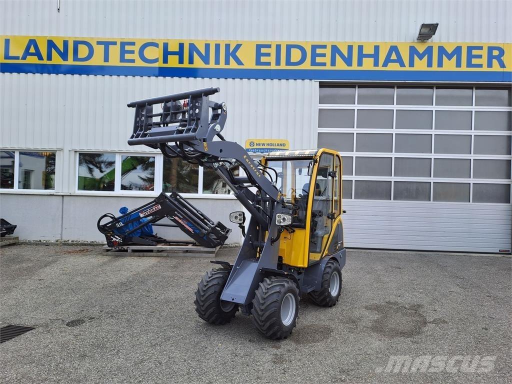 Eurotrac W 11 Frontlastere og graveredskap