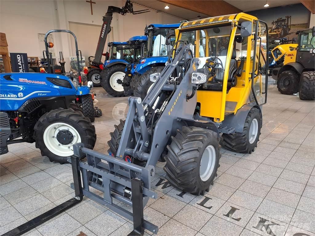 Eurotrac W 12 S Frontlastere og graveredskap
