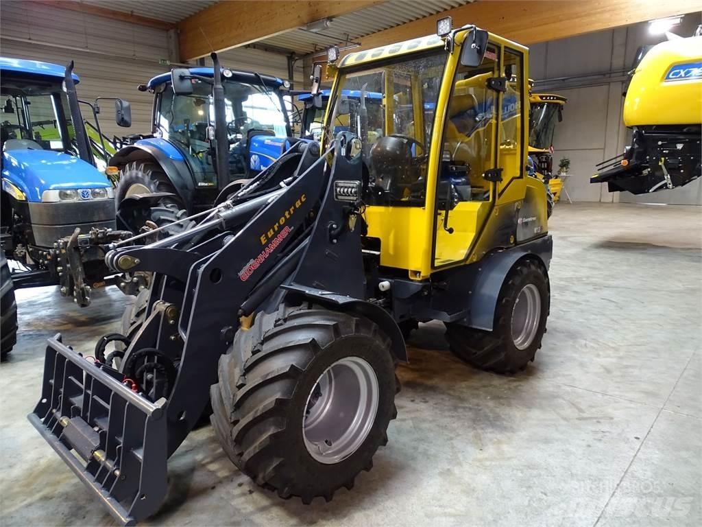 Eurotrac W 13 Frontlastere og graveredskap