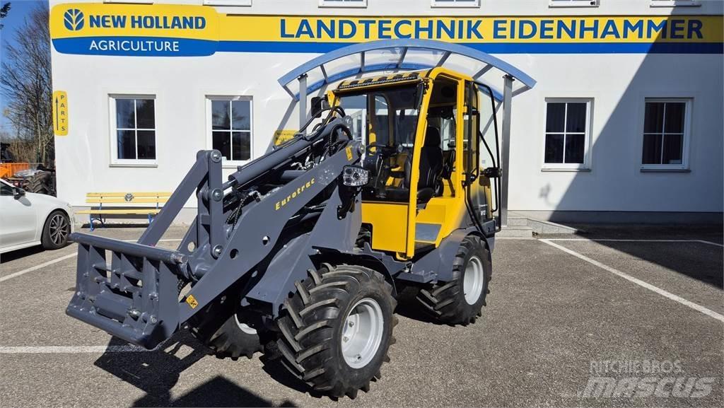 Eurotrac W12 s Frontlastere og graveredskap