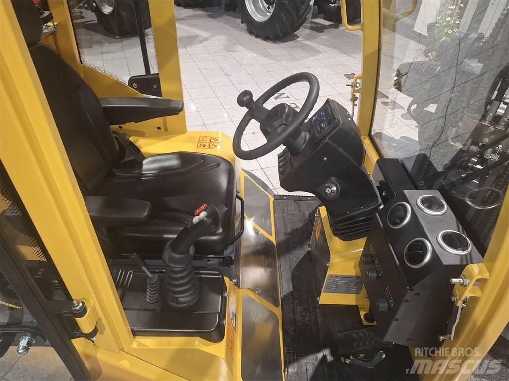 Eurotrac W12S Frontlastere og graveredskap