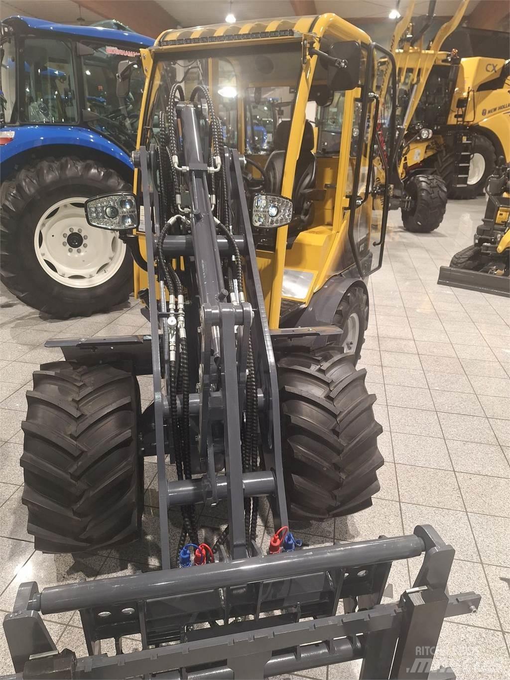Eurotrac W12S Frontlastere og graveredskap