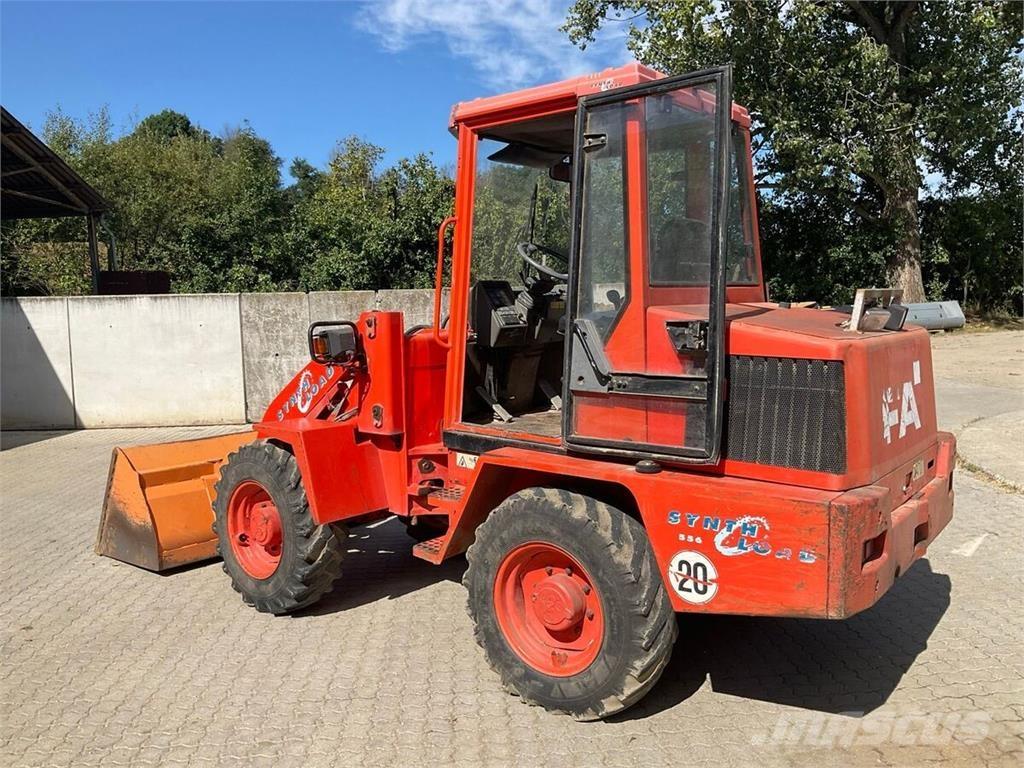 Fai 556 Frontlastere og graveredskap