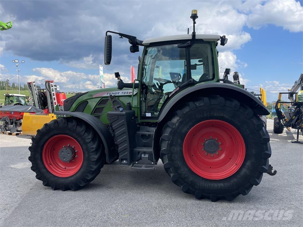 Fendt 724 Vario Traktorer