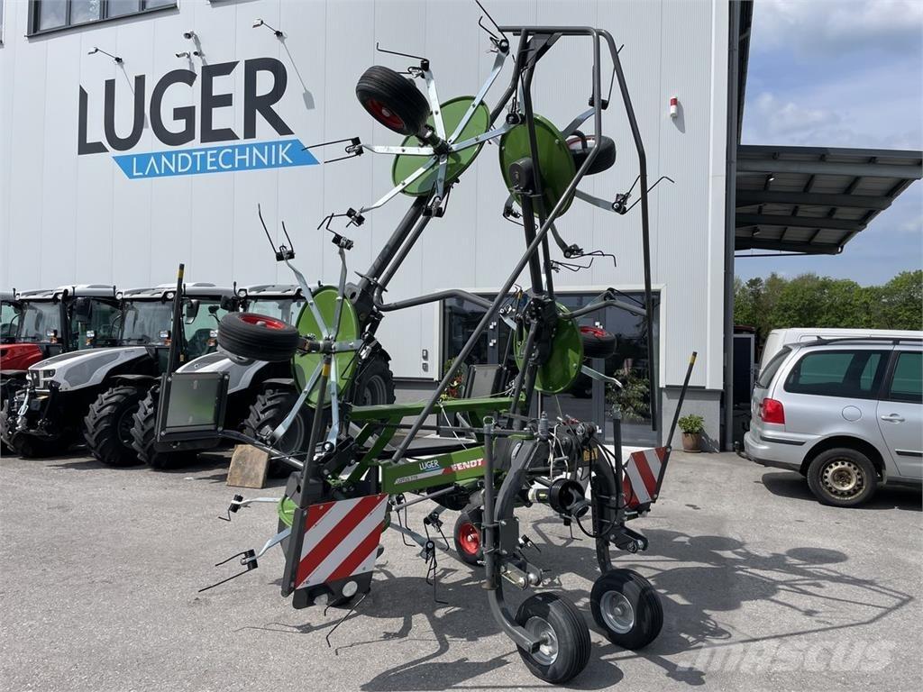 Fendt Lotus 770 Raker og høyvendere