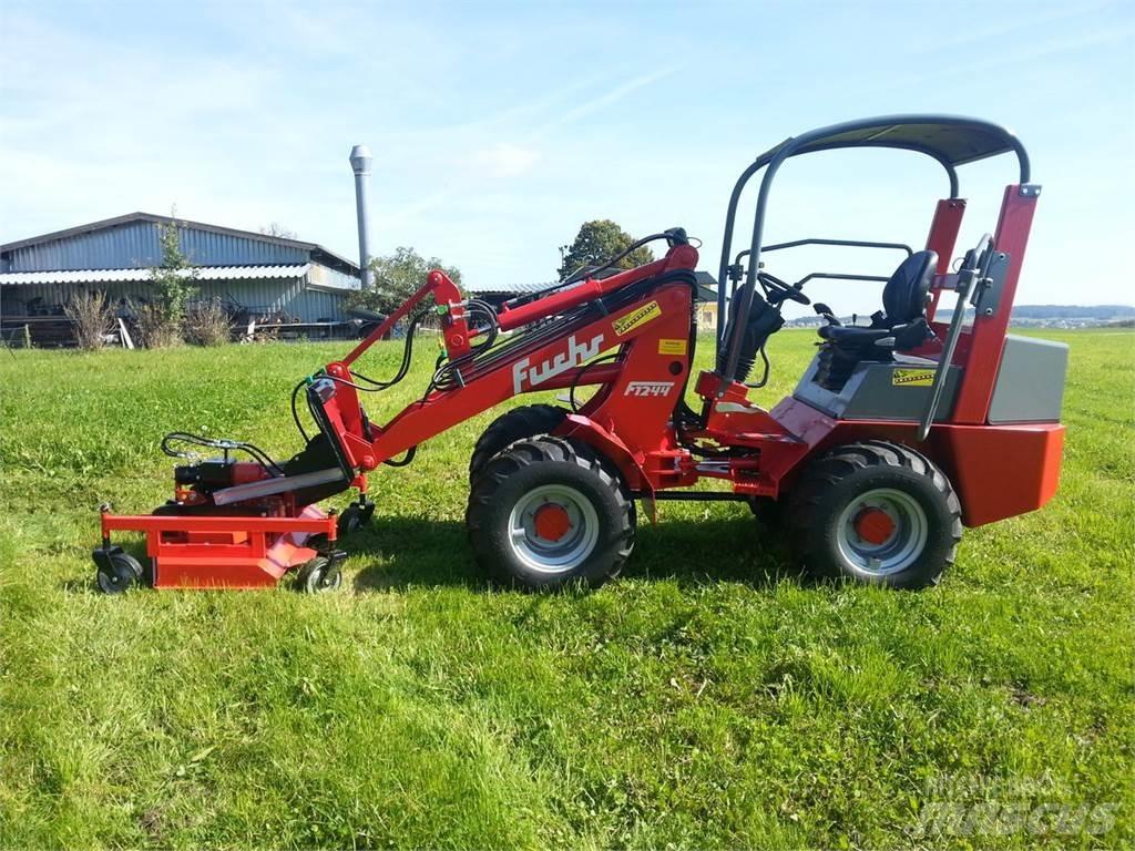 Fuchs F 1244 Frontlastere og graveredskap