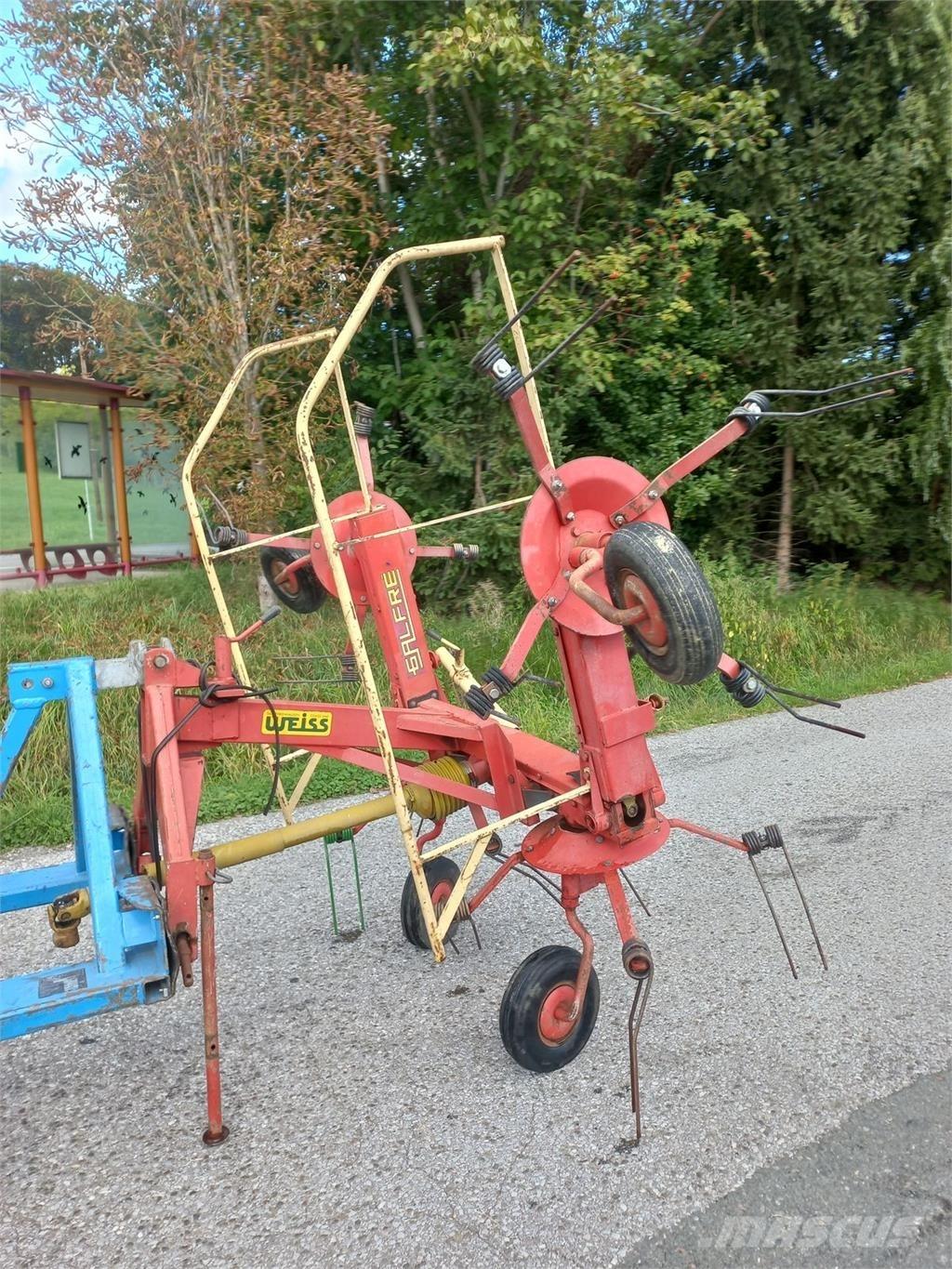 Galfre 450 Raker og høyvendere