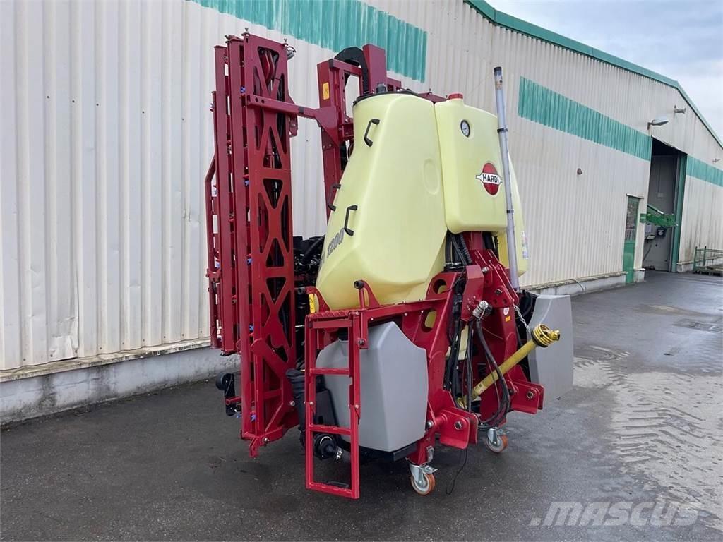 Hardi MEGA 1200 Slepesprøyter