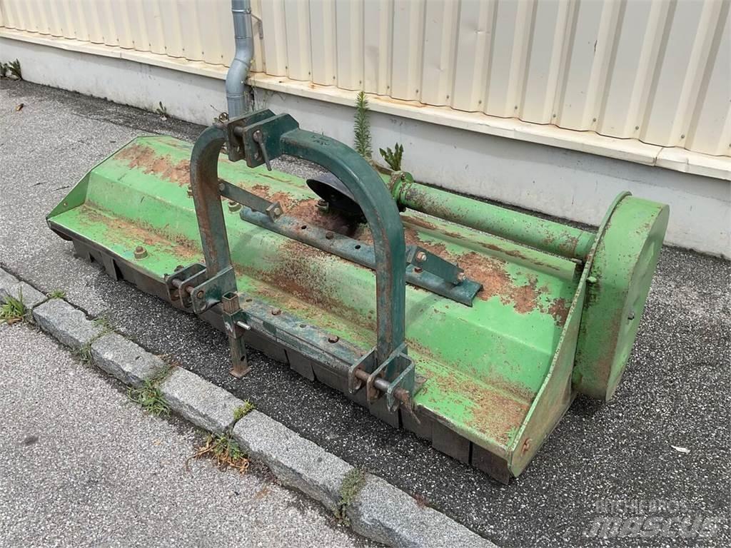 HMF CX 225 Beitepussere og toppkuttere