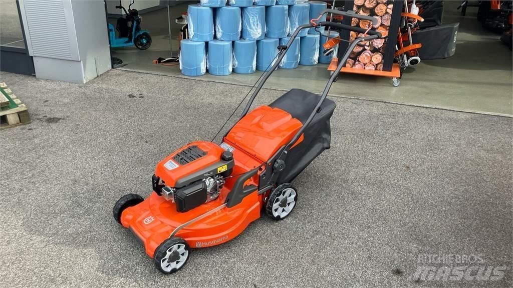 Husqvarna LC 253S Sitteklippere
