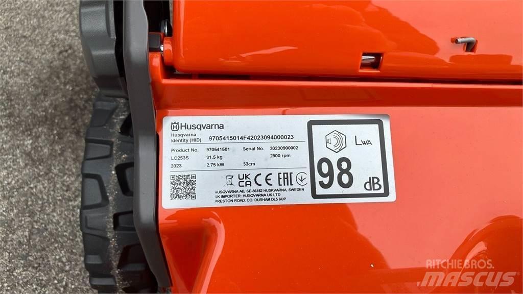 Husqvarna LC 253S Sitteklippere