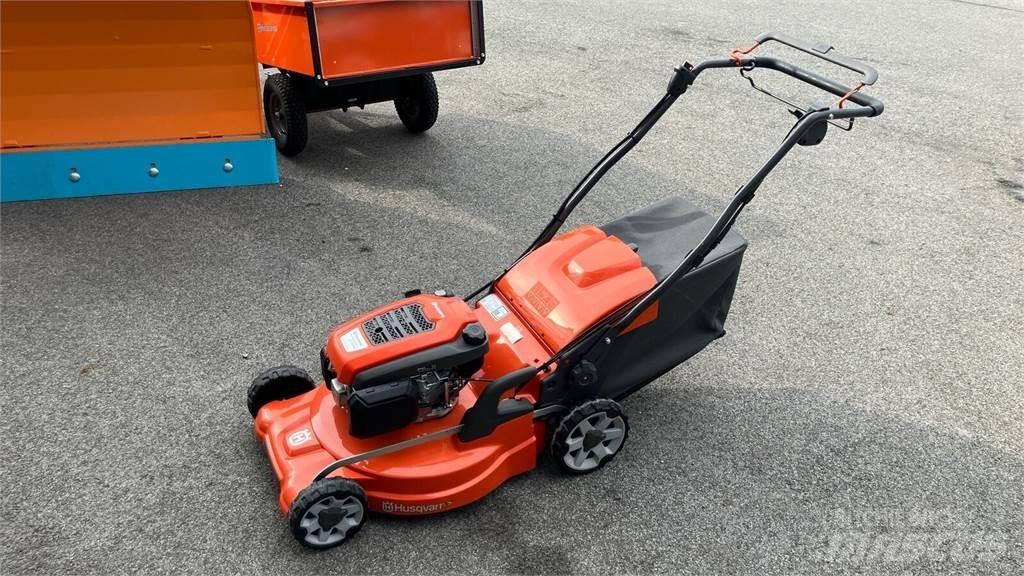 Husqvarna LC 353VE Sitteklippere