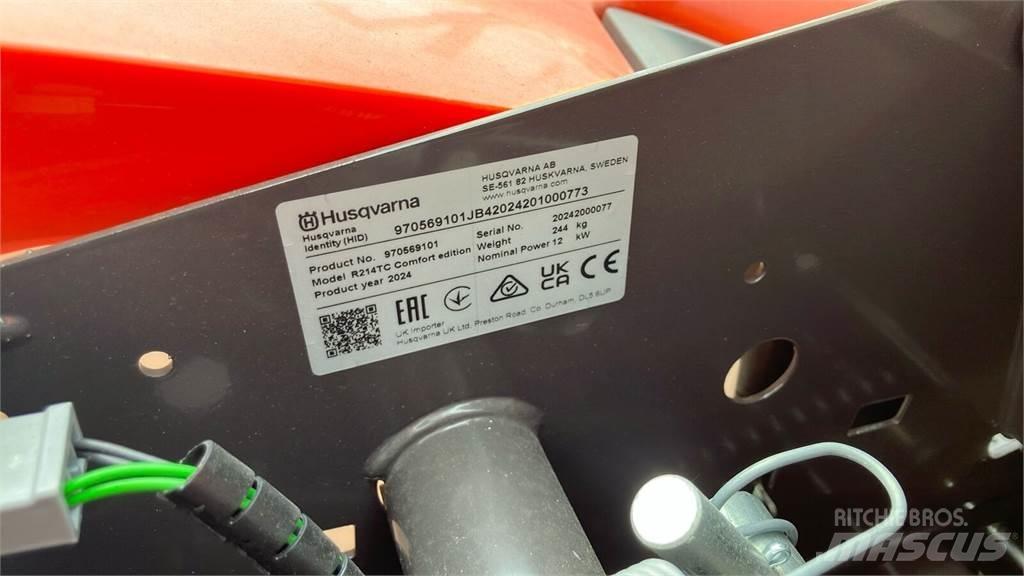 Husqvarna R 214TC Park- og hagemaskiner - Annet