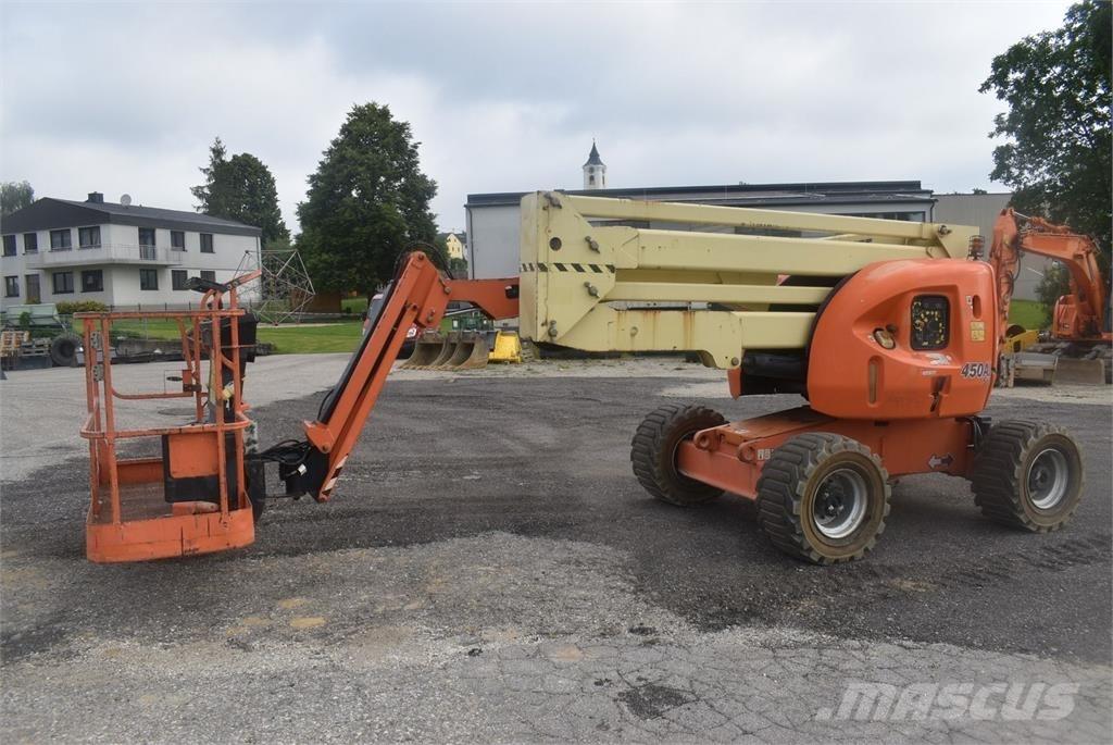 JLG 450AJ Leddede bomlifter