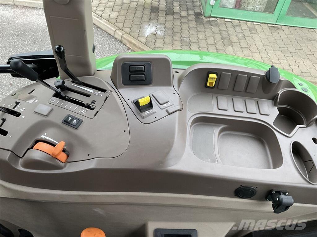 John Deere 5058E Traktorer