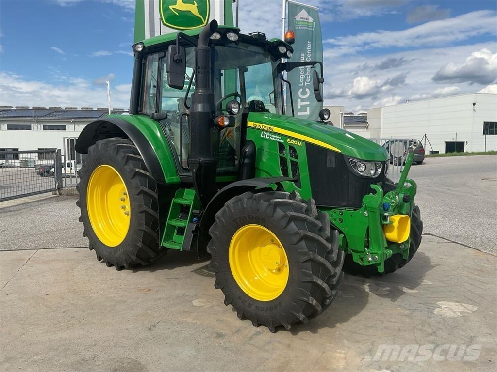 John Deere 6120M Traktorer