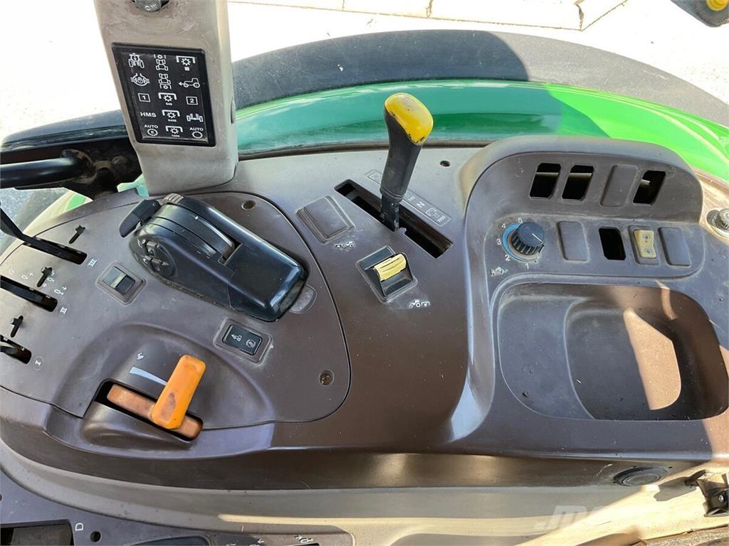 John Deere 6210R Traktorer