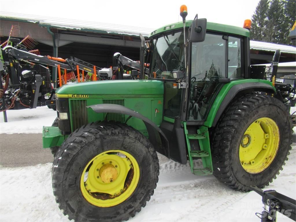 John Deere 6800 Traktorer