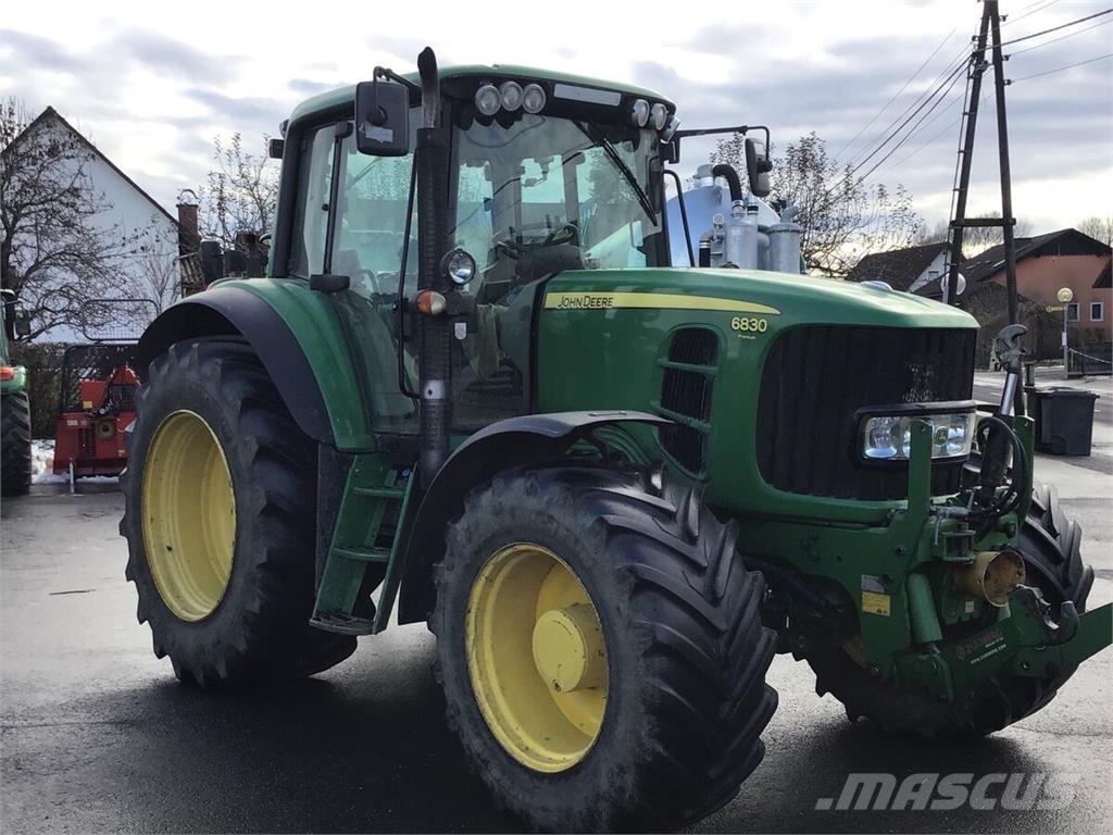 John Deere 6830 Traktorer