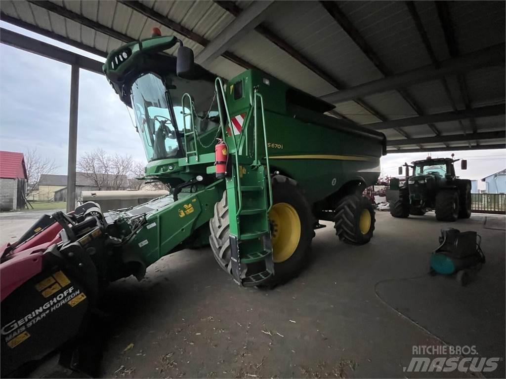 John Deere S670i Skurtreskere