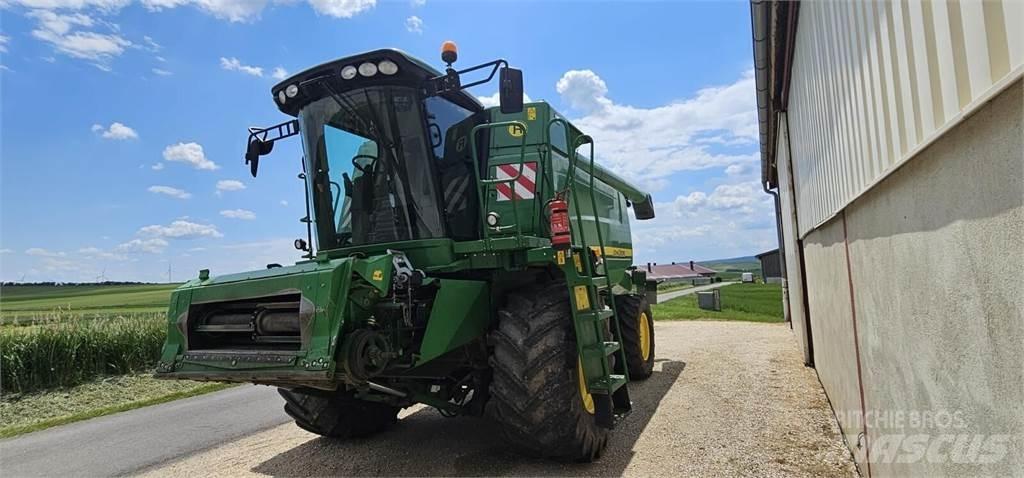 John Deere T550 Skurtreskere