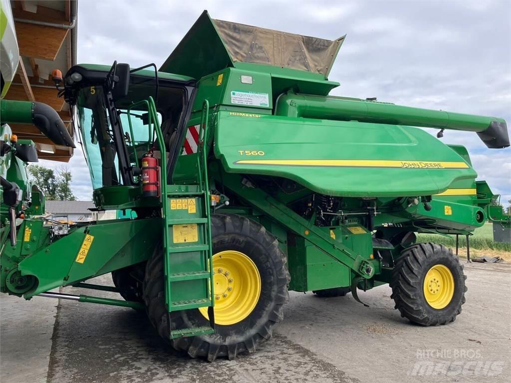 John Deere T560HM Skurtreskere