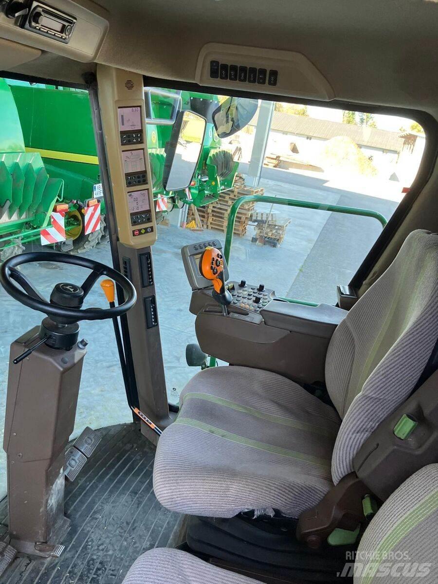 John Deere T560HM Skurtreskere