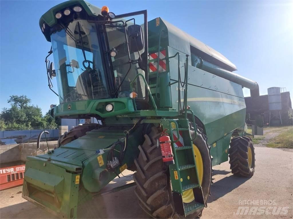 John Deere W440 Skurtreskere