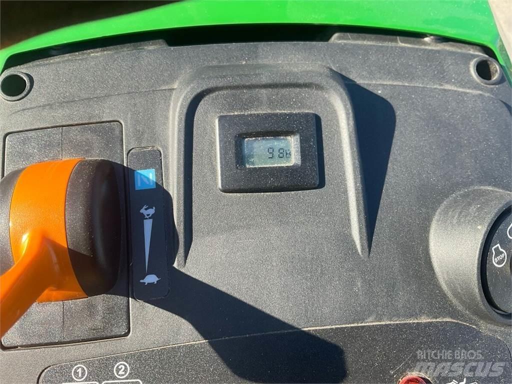 John Deere X167R Park- og hagemaskiner - Annet