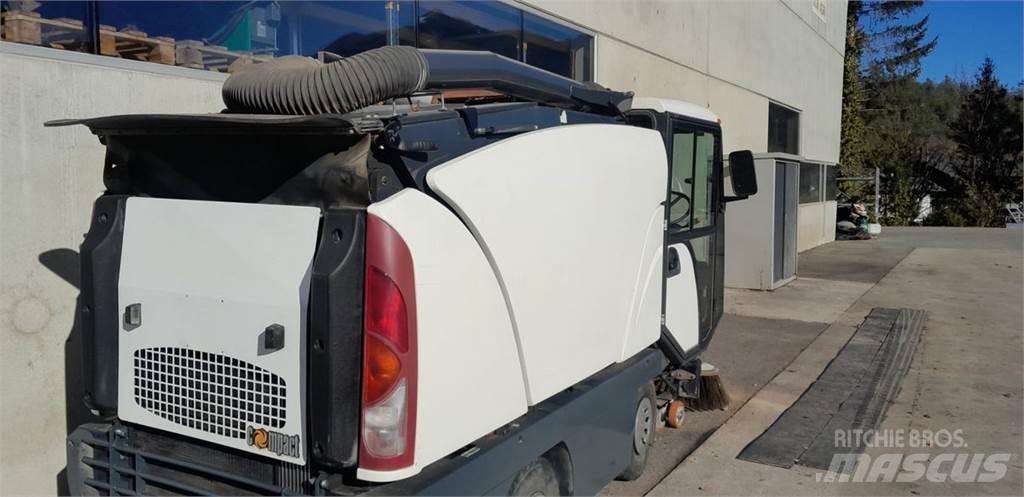Johnston Compact 40 Park- og hagemaskiner - Annet