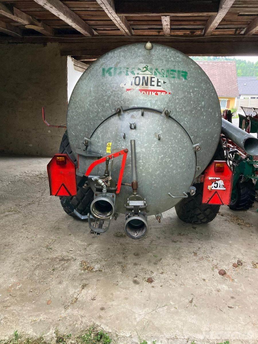 Kirchner T 8000 Slamtanker