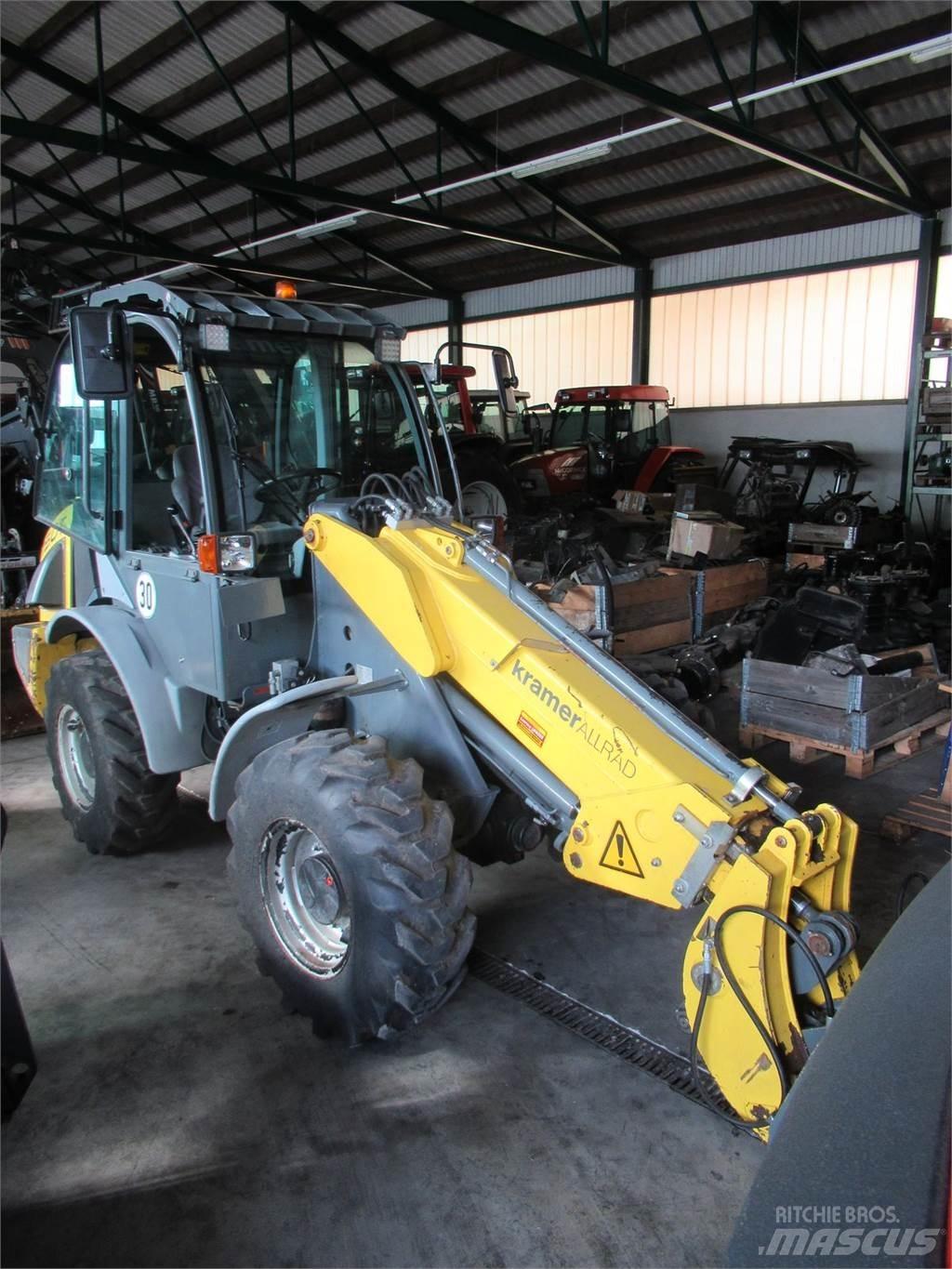 Kramer 750T Frontlastere og graveredskap